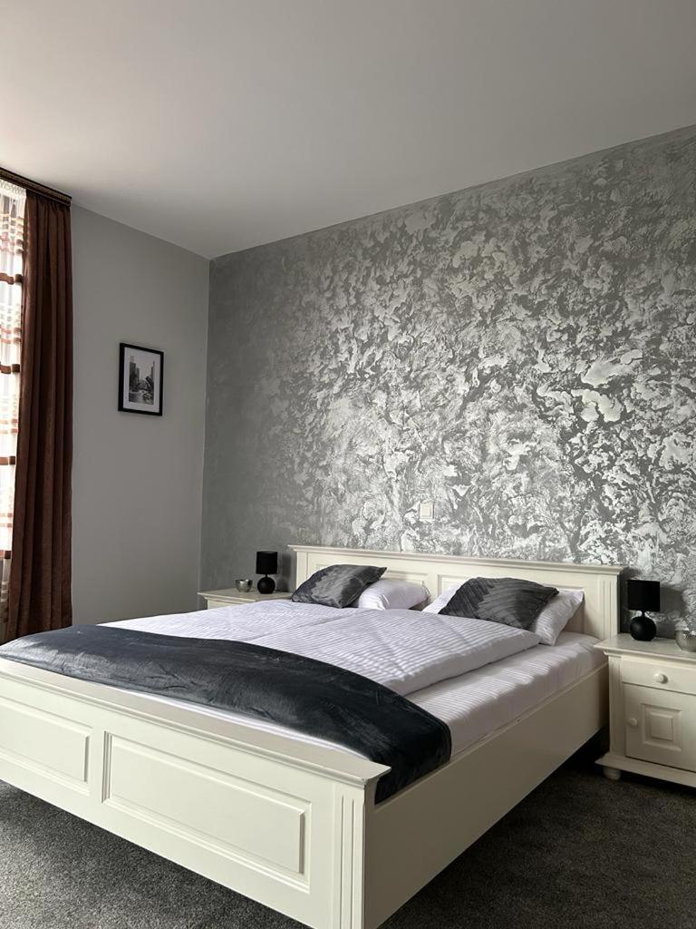 Sia Apartments Hotel Essen Bagian luar foto